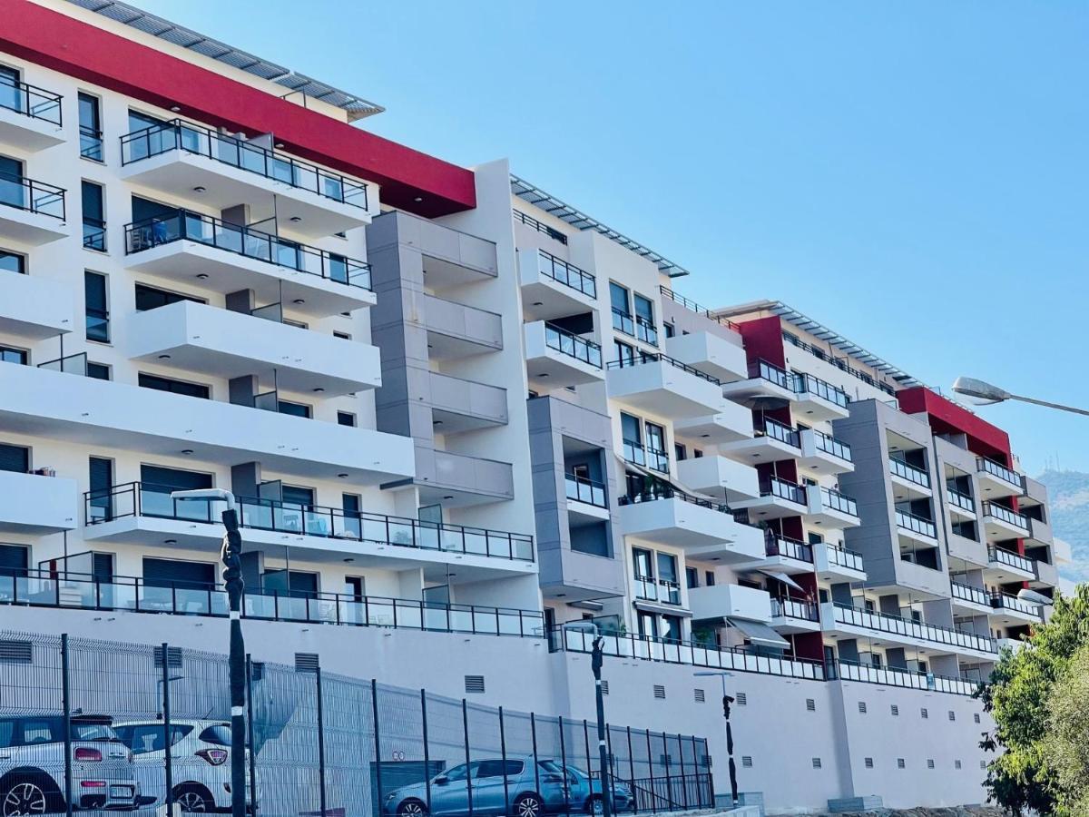 Ajaccio T2 Grand Standing Neuf - Centre Ville Et Plages - 4 Personnes - Parking Prive Exteriör bild
